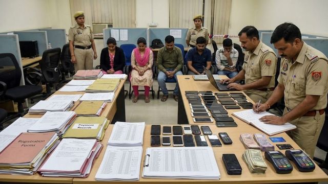 दिल्ली: नौकरी दिलाने के नाम पर ठगी करने वाले गिरोह का भंडाफोड़, फर्जी प्लेसमेंट एजेंसी चला रहे 7 आरोपी गिरफ्तार

