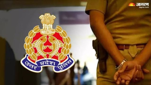 शराब पीकर शिव मंदिर पर कांवड़ियों से अभद्रता, मुरादाबाद SSP सतपाल अंतिल ने दो सिपाही किए निलंबित
