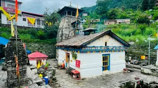 डेस्टिनेशन वेडिंग के लिए भी नवयुगलों की पहली पसंद बनकर उभर रहा मंदिर।