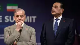 विरोधाभासों में घिरा पाकिस्तान। (पीटीआई)