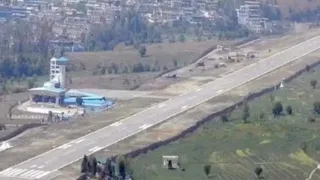 बड़ा विमान होने की वजह से प्रतिदिन नेपाल सीमा पर काली नदी के पास से ही लिया जाता है टर्न।