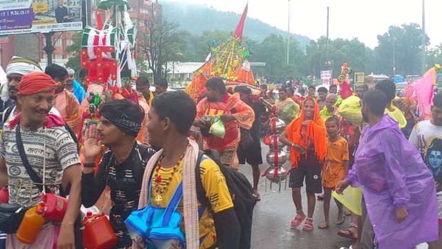 कांवड़ यात्रा: हरिद्वार में आज से हाईवे पर भारी वाहन बंद, भीड़ बढ़ते ही लागू हुआ डायवर्जन