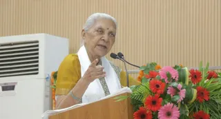 राज्यपाल एवं कुलाधिपति आनंदीबेन पटेल। जागरण