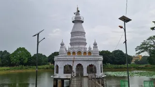 हरलाल तालाब सूर्य मंदिर