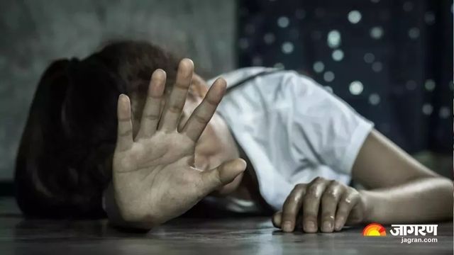 बुलंदशहर में नाबालिग छात्रा से हैवानियत, किशोर ने अश्लील फोटो और वीडियो वायरल करने की धमकी देकर किया दुष्कर्म