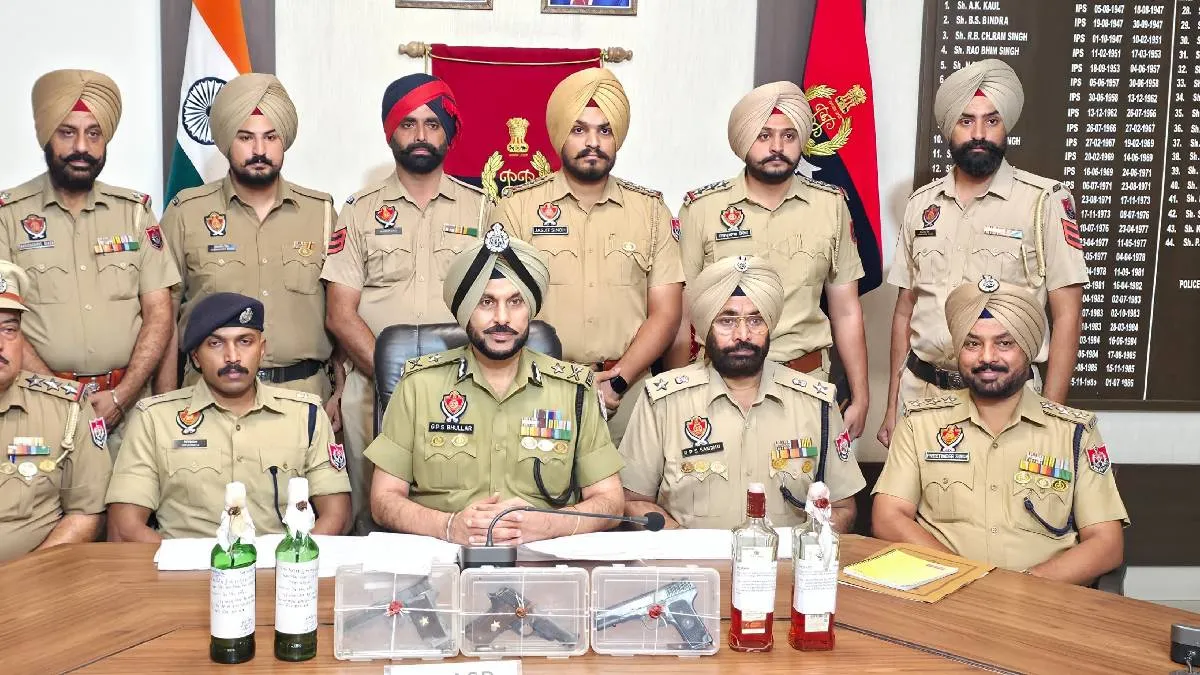 जंतर-मंतर पर करने गए थे आतंकी हमले, पेट्रोल बम के साथ चार नाबालिग समेत 9 गिरफ्तार; ISI का कनेक्शन आया सामने