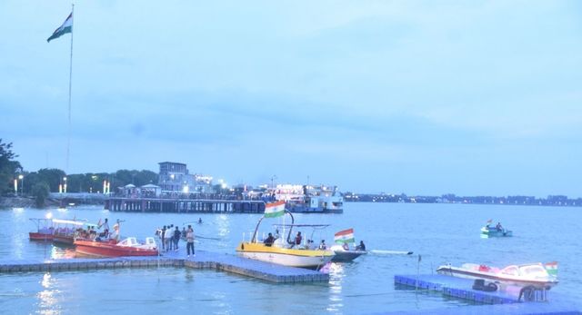 गोरखपुर रामगढ़ताल पर लगेंगे सीमा पिलर, भू-माफिया से सुरक्षित होगा क्षेत्र
