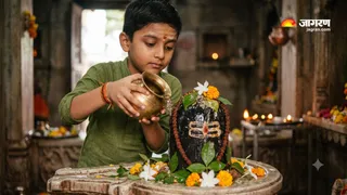 सावन मास शिवलिंग पर जलाभिषेक करे भगवान शिव के 3 चमत्कारी नामों के साथ (Picture Credits- AI Image)