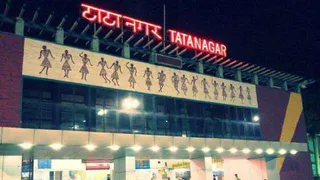 निर्माण कार्य में इस्तेमाल होने वाले सीमेंट, सरिया, रेत और गिट्टी की जांच आईआईटी या NABL से मान्यता प्राप्त प्रयोगशालाओं से करानी होगी।