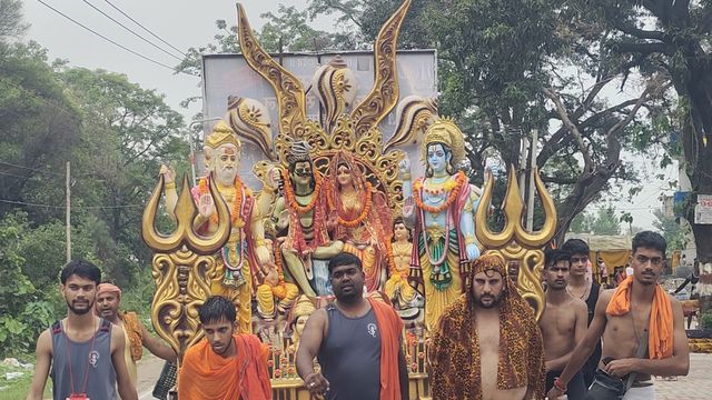 हरिद्वार में कांवड़ यात्रा का चरम, शिवभक्तों से गुलजार दिल्ली-हरिद्वार हाईवे
