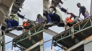 तकनीकी कर्मचारियों ने घटनास्थल पर पहुंचकर क्षतिग्रस्त इंसुलेटर हूप को बदलने का कार्य शुरू किया। फोटो: जागरण
