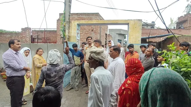तीन भाइयों में सबसे छोटा था यश, जर्जर स्कूल भवन ने छीनी मां की खुशियां; अधिकारियों पर उठे सवाल
