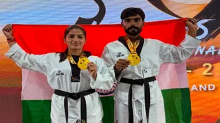पूर्वांचल विश्वविद्यालय के शिवानी और अश्विन ने पटाया ताइक्वांडो में भारत को दिलाए दो स्वर्ण पदक।