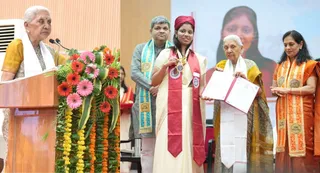 एमएमयूटी दीक्षा समारोह को संबोधित करतीं राज्यपाल आनंदीबेन पटेल। जागरण