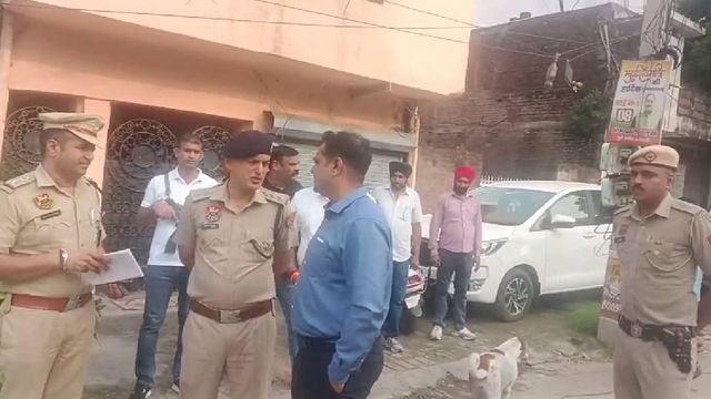 यमुनानगर में दिनदहाड़े प्रापर्टी डीलर की हत्या, हेलमेट पहनकर आए बदमाश ने सिर पर ईंट से किया वार