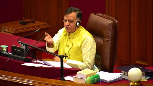 विस अध्यक्ष महाना ने विपक्ष के आचरण पर जताई पीड़ा, कहा- मैं इस कुर्सी के योग्य हूं या नहीं, आत्मावलोकन करूंगा