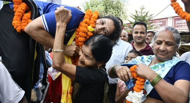देहरादून की बेटी 'उन्नति' का बड़ा धमाका: राष्ट्रमंडल में जीता कांस्य, अब निशाने पर 'गोल्ड'