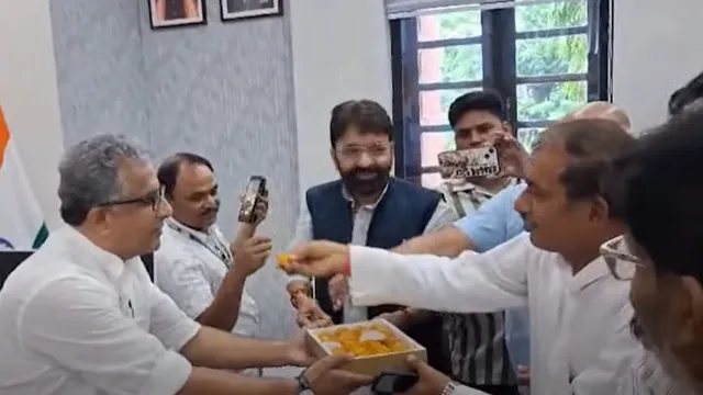 बिहार में खत्म हुई सफाई कर्मियों की हड़ताल, दैनिक कर्मियों को मिलेगा मानदेय और छुट्टी

