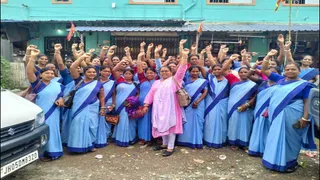 बकाया मानदेय भुगतान के लिए प्रदर्शन करतीं जलहियाएं। (प्रतीकात्मक फोटो)