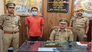 सारनाथ में चिकित्सक से 8 लाख की रंगदारी मांगने वाला आरोपित गिरफ्तार, पुलिस ने शुरू की गहन जांच।