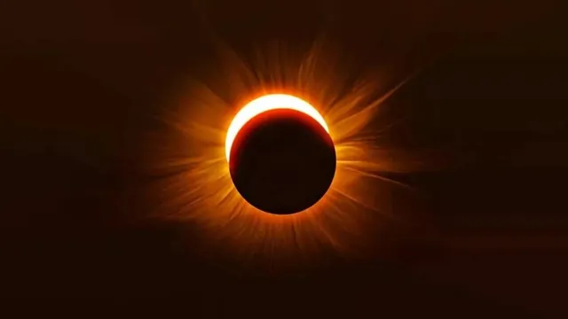 12 अगस्त को लगने जा रहा साल का बड़ा सूर्यग्रहण, क्या है सूतक काल का समय? ज्योतिषियों ने बताया सबकुछ
