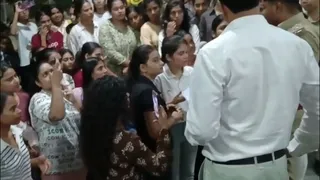 बांका के लकड़ीकोला स्थित इंजीनियरिंग कॉलेज के गर्ल्स हॉस्टल में हिडन कैमरा मिलने और वीडियो वायरल होने की चर्चा से हड़कंप
