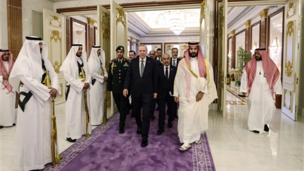Mecca Defense Deal (2)
