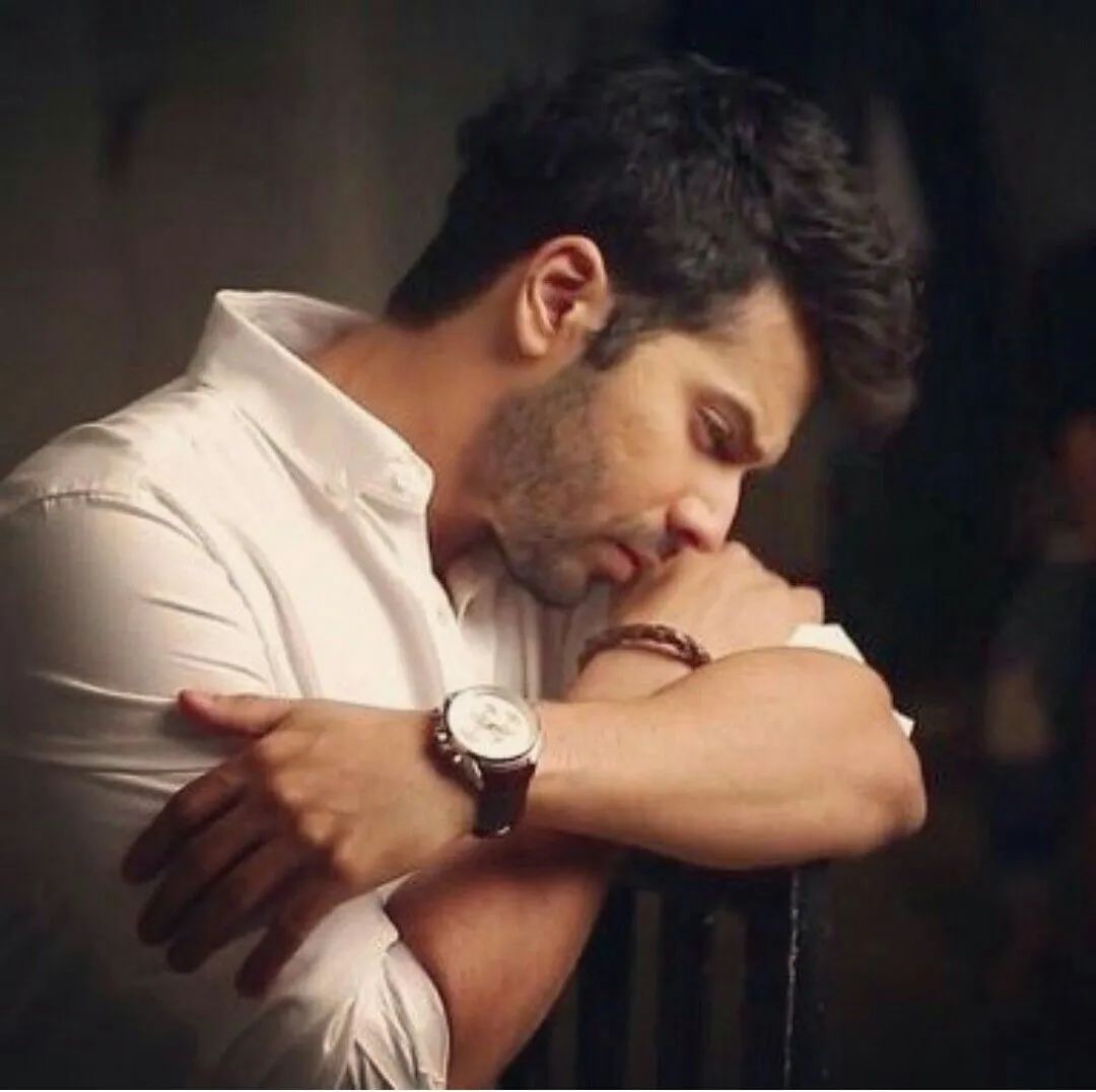 Varun Dhawan e