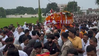 उमाशंकर सिंह के अंतिम यात्रा में जनसैलाब उमड़ पड़ा।