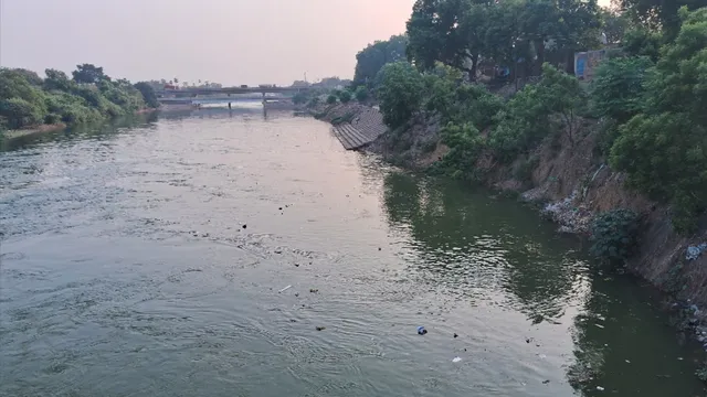 इंद्रपुरी बराज से सोन नदी में छोड़ा गया 17,591 क्यूसेक पानी, नहरों के अंतिम छोर तक पहुंच रही जलापूर्ति