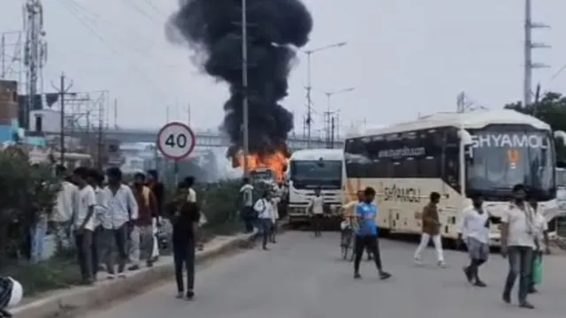 पटना में सड़क हादसे के बाद भड़की हिंसा, बस चालक और 500 अज्ञात पर केस, 20 लोग हिरासत में
