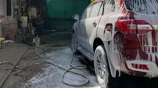 एनजीटी ने अवैध वाशिंग सेंटरों द्वारा पानी की बर्बादी पर भू-जल और प्रदूषण नियंत्रण विभागों की रिपोर्ट पर हैरानी जताई है।
