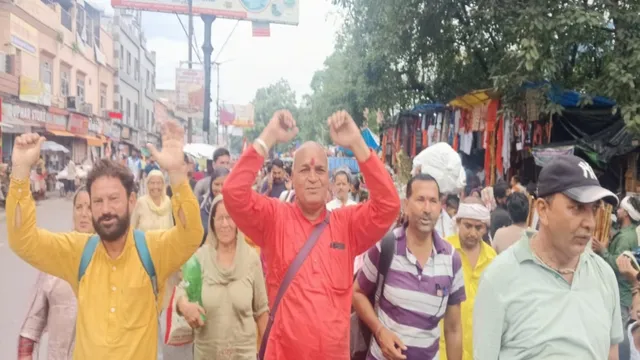 सावन में गंगा स्नान का विशेष महत्व, जम्मू से रवाना हुई निशुल्क हरिद्वार यात्रा, भक्ति भाव और आस्था का उमड़ा सैलाब
