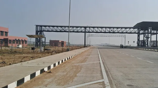दिल्ली-लखनऊ हाईवे पर आज से रूट डायवर्ट, 13 अगस्त तक रहेगा लागू
