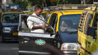 महाराष्ट्र में एक लाख से अधिक टैक्सी चालकों ने पूरा किया मराठी दक्षता पाठ्यक्रम