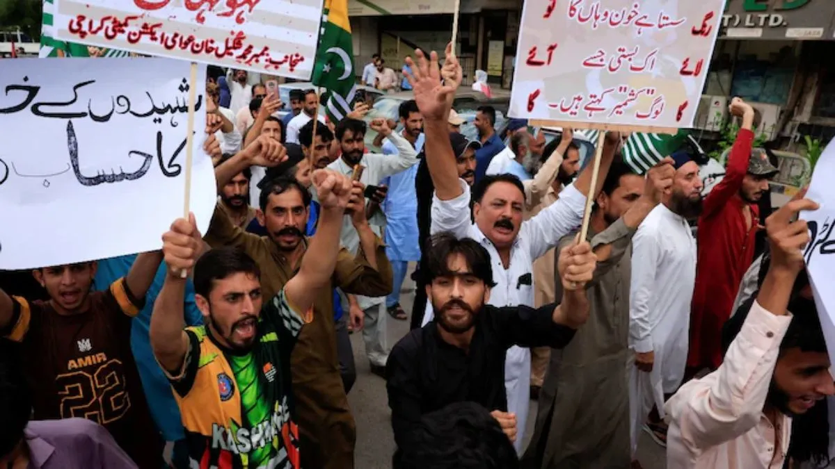latest pakistan protest
