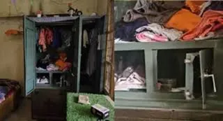 सेक्टर-4 में हुई वारदात, अलमारी से चूड़ियां चोरी कर लीं और फरार हो गया। (प्रतीकात्मक फोटो)
