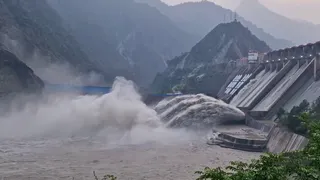 जम्मू-कश्मीर और लद्दाख में अगस्त में गहराएगा बिजली संकट पीक आवर्स में 376 मेगावाट की कमी।