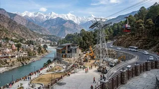 प्रतीकात्मक प्रस्तुतीकरण के लिए तस्वीर को एआई टूल की मदद से बनाया गया है।