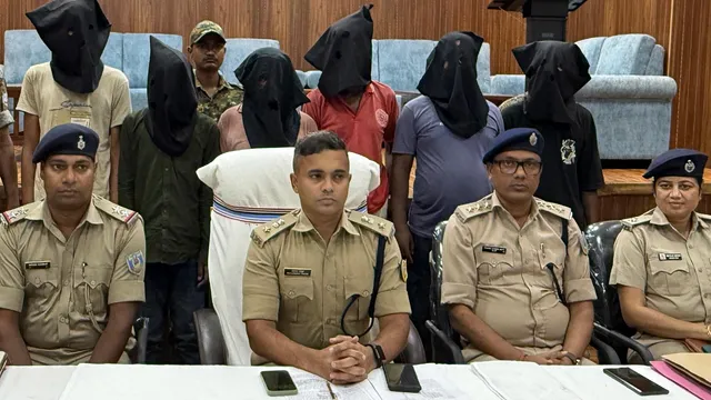देशभर में 6 करोड़ की साइबर ठगी का कनेक्शन धनबाद से, 7 साइबर अपराधी गिरफ्तार; नाबालिग भी शामिल