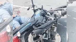 शनिवार सुबह बाइक से मोतिहारी से समस्तीपुर जाने के क्रम में हुआ हादसा। फोटो: जागरण