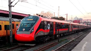 न्यू जलपाईगुड़ी पटना वंदे भारत एक्सप्रेस भी बदले हुए मार्ग से संचालित होगी। फाइल फोटो