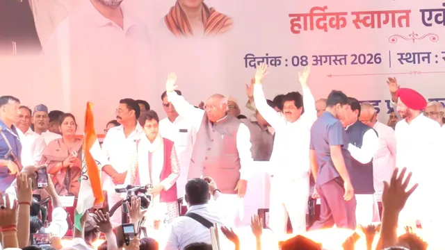 उत्तराखंड में खड़गे का भाजपा पर वार, बोले 'पैसा बोलता है, वॉशिंग मशीन में साफ होते हैं भ्रष्ट'
