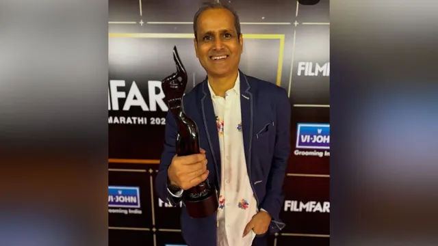 आजमगढ़ के मनोज यादव को मिला फिल्म फेयर अवार्ड, मराठी गीत लेखन में बढ़ाया मान
