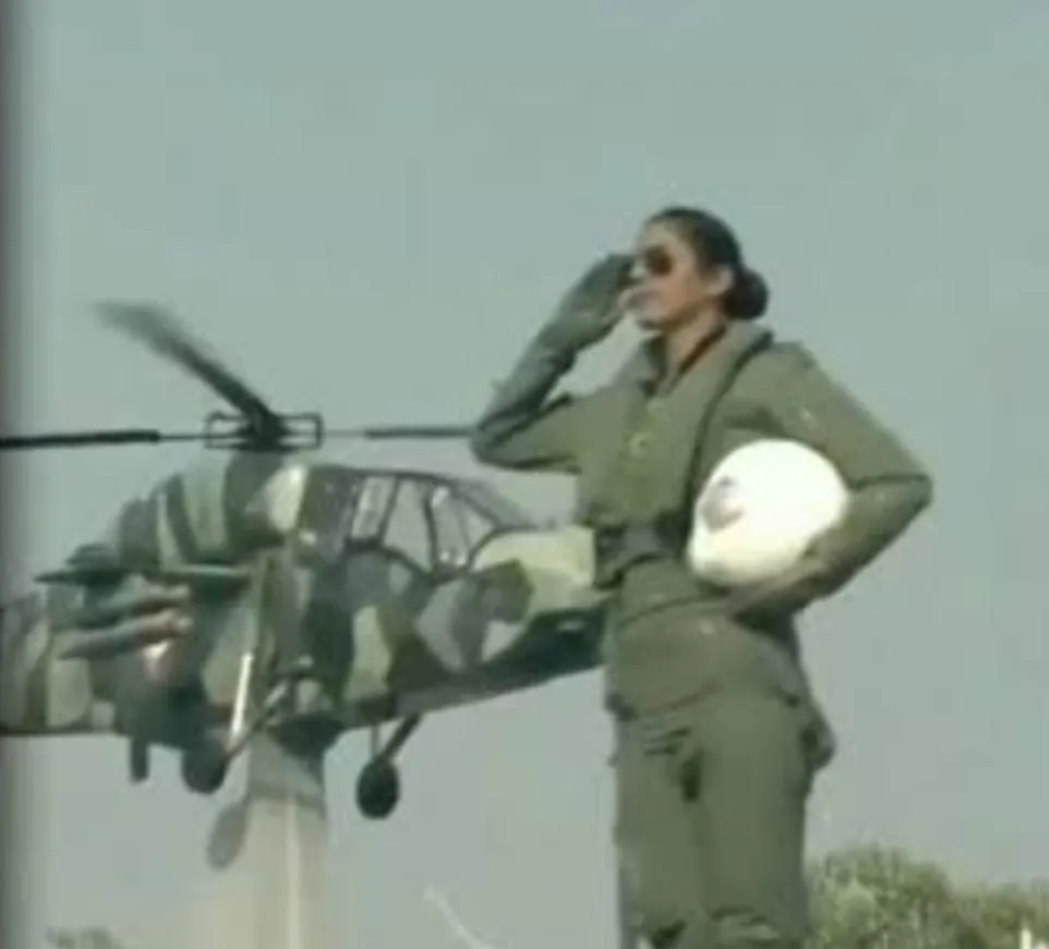 commander bhawana kanth (2)