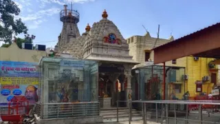 गाजियाबाद के श्री दूधेश्वर नाथ मठ महादेव मंदिर में 9 अगस्त से तीन दिवसीय श्रावण शिवरात्रि महोत्सव शुरू होगा।