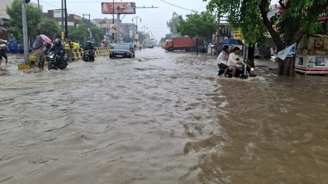 गुरुग्राम में आज भी WFH की सलाह, जानिए प्रशासन ने क्यों जारी की एडवाइजरी