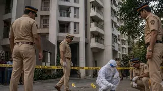 लॉ ग्रेजुएट ने 13वीं मंजिल से कूदकर दी जान (यह तस्वीर AI की मदद से बनाई गई है।)