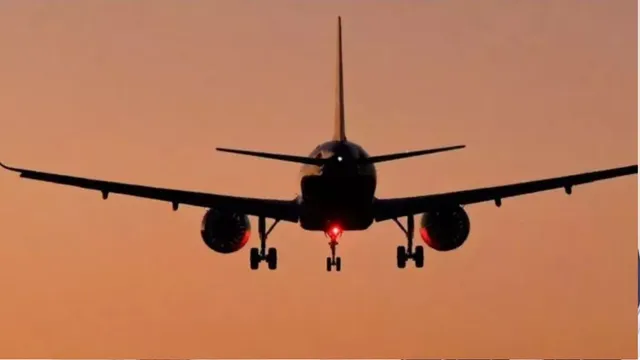 हलवारा एयरपोर्ट पर विमान में तकनीकी खराबी, अगले हिस्से से आई तेज आवाज; 42 यात्री थे सवार