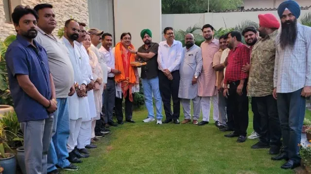 पंजाब BJP के प्रदेश उपाध्यक्ष बने राकेश राठौर, बूथ स्तर पर संगठन को मिलेगी मजबूती; जालंधर में हुआ सम्मान